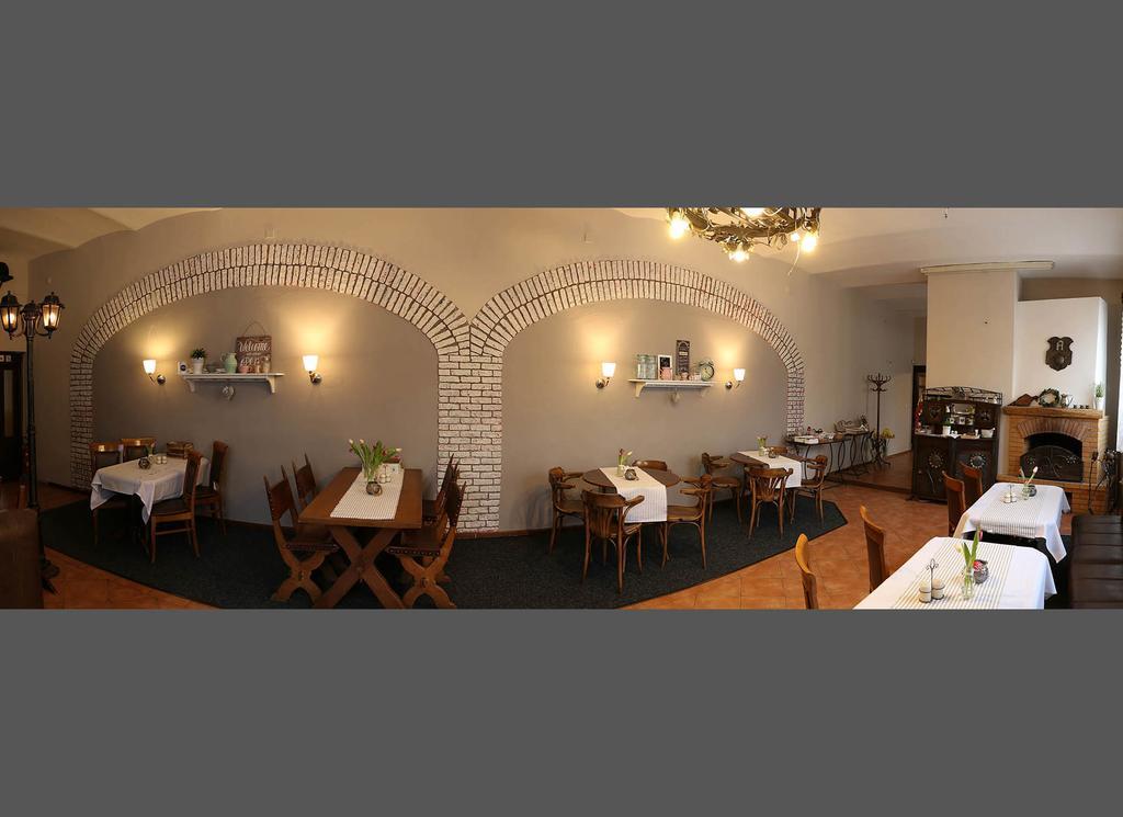 Antonio Old Town Residence Presov Ngoại thất bức ảnh