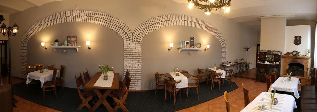 Antonio Old Town Residence Presov Ngoại thất bức ảnh